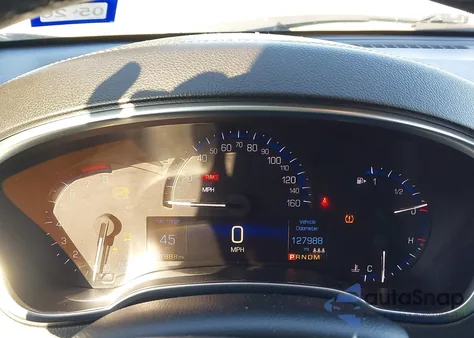 2016 Cadillac Srx Luxury Collection z USA, uszkodzony, nr VIN 3GYFNBE34GS587827